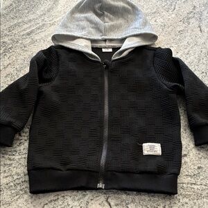 Kids Black and Gray Hoodie l 2-3Y